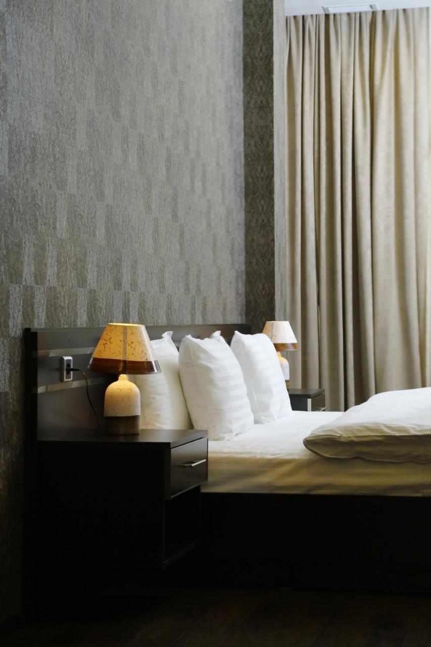 Tomu'S Hotel Gyumri ภายนอก รูปภาพ