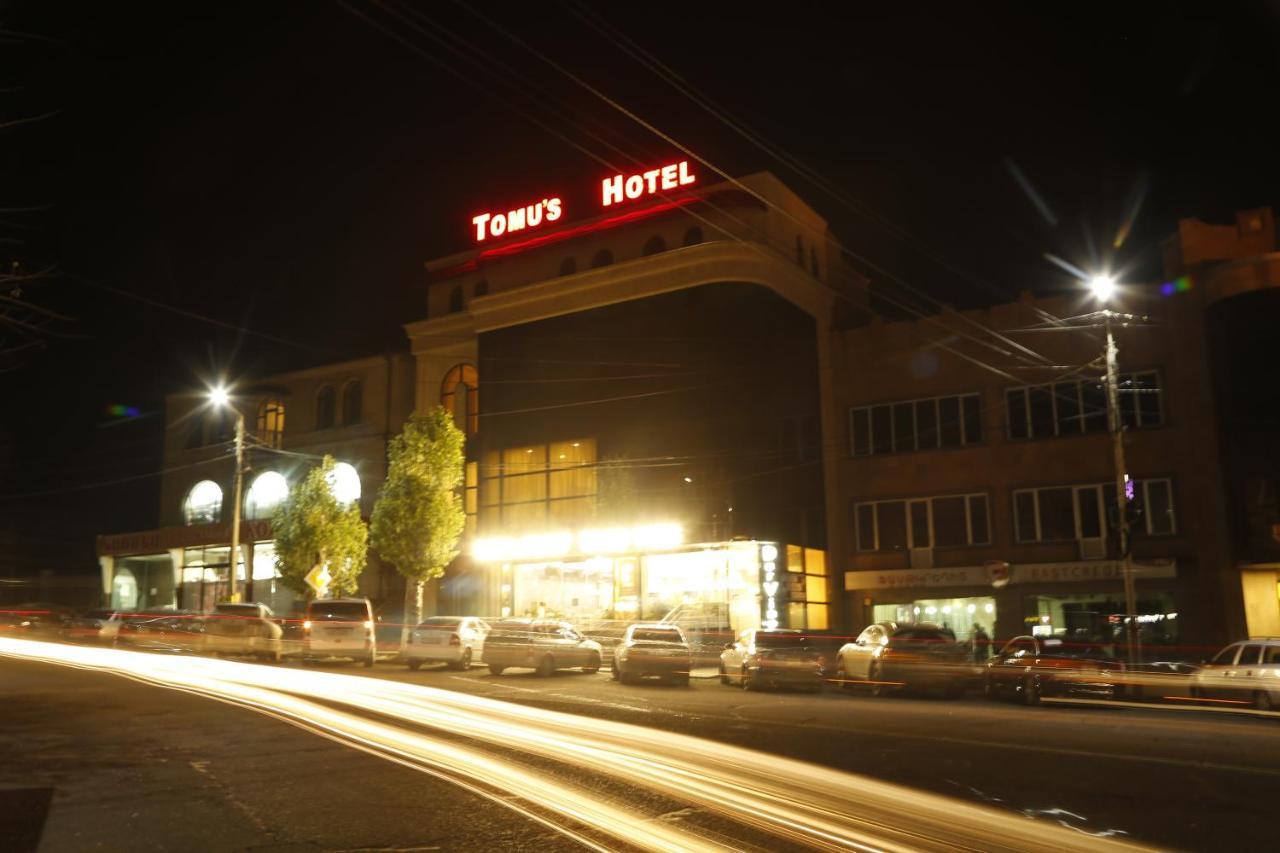 Tomu'S Hotel Gyumri ภายนอก รูปภาพ